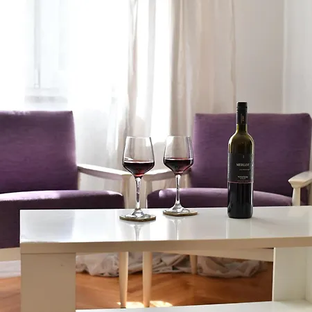 Apartman Cozy 16a *