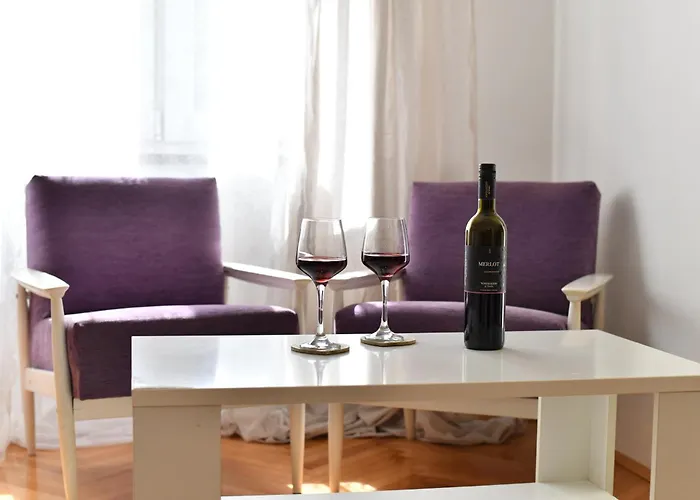 Apartment Cozy 16a *